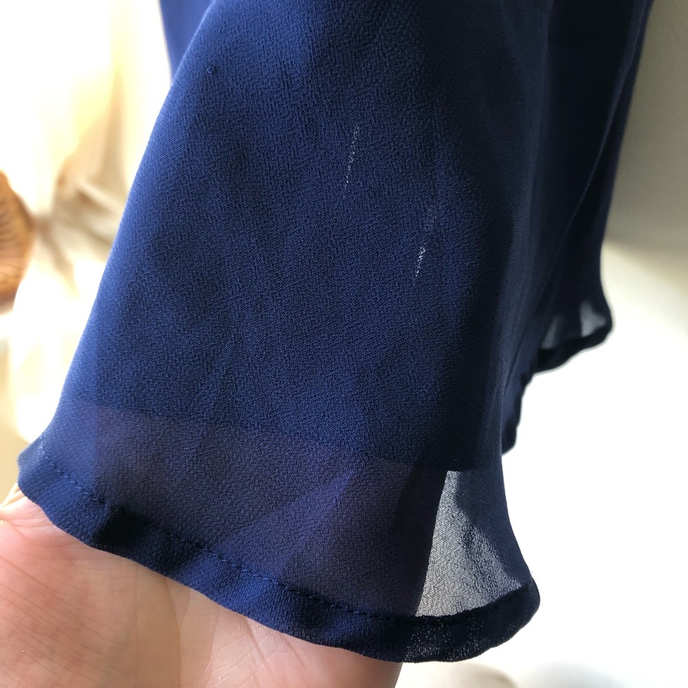 H&M Flowy collared button up navy blue dress - Picture 4 of 5